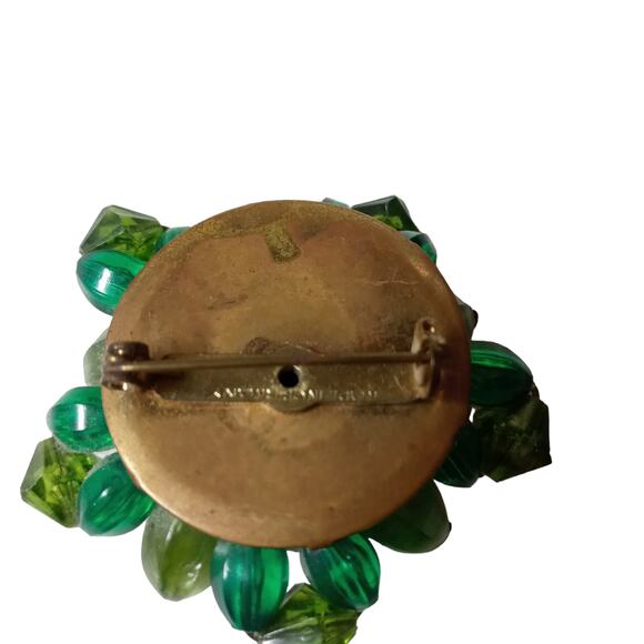 Vintage Green Cluster Brooch Signed Bronze Tone Beaded VTG - Picture 13 of 13
